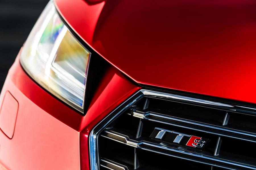 Детали экстерьера Audi TTS Roadster (8S) 2016 года  (LA) (фото 11 из 27)